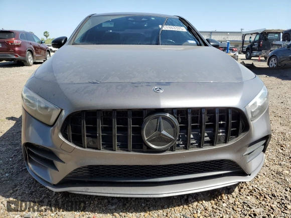 2019 Mercedes-Benz A 220 z VIN WDD3G4EB9KW000899, wystawiony jako Copart lot #52463325 z przebiegiem Nie podano mil oraz Szkoda całkowita • Salvage title. Historia ofert i sprzedaży dostępna na DreamBid. Obrazek 5.