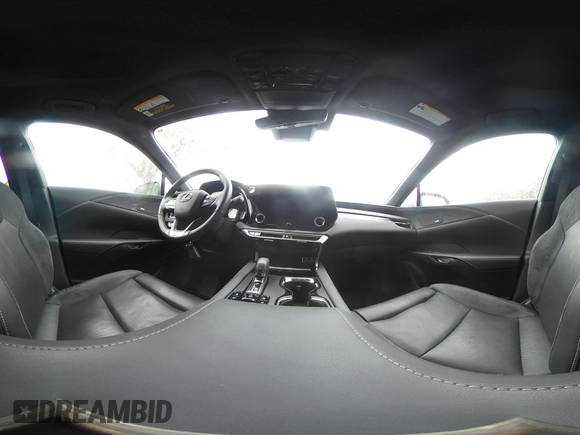 2023 Lexus RX 350 z VIN 2T2BAMCA9PC014394, wystawiony jako IAAI lot #42510351 z przebiegiem 17 466 mil mil oraz . Historia ofert i sprzedaży dostępna na DreamBid. Obrazek 18.