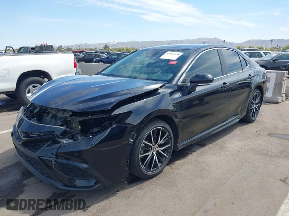 2023 Toyota Camry SE with VIN 4T1G11AK8PU083323, listed as a IAAI auction lot 41900528 with 28,067 mi miles. Bid and sale history available at carsss.com. Image 2.