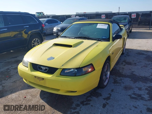 2001 Ford Mustang GT Deluxe with VIN 1FAFP45X91F260971, listed as a IAAI auction lot 41966912 with 1 mi miles. Bid and sale history available at carsss.com. Image 6.