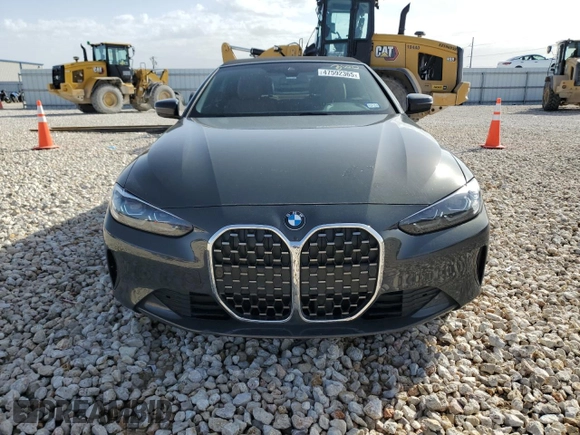 2023 BMW 4 Series 430i z VIN WBA23AT03PCL45532, wystawiony jako Copart lot #47592365 z przebiegiem 16 346 mil mil oraz Szkoda całkowita • Salvage title. Historia ofert i sprzedaży dostępna na DreamBid. Obrazek 5.