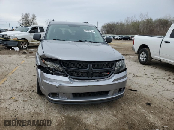 2017 Dodge Journey SE with VIN 3C4PDCAB9HT573188, listed as a Copart auction lot 51996425 with 121,978 mi miles and Salvage Title. Bid and sale history available at DreamBid. Image 5.