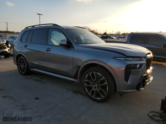 2024 BMW X7 xDrive40i with VIN 5UX23EM00R9S28952, listed as a Copart auction lot 44230025 with 0 mi miles and Salvage Title. Bid and sale history available at carsss.com. Image 4.