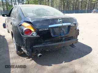 2009 Nissan Altima SL with VIN 1N4AL21E89N453970, listed as a IAAI auction lot 41923995 with 319,746 mi miles and . Bid and sale history available at DreamBid. Image 6.
