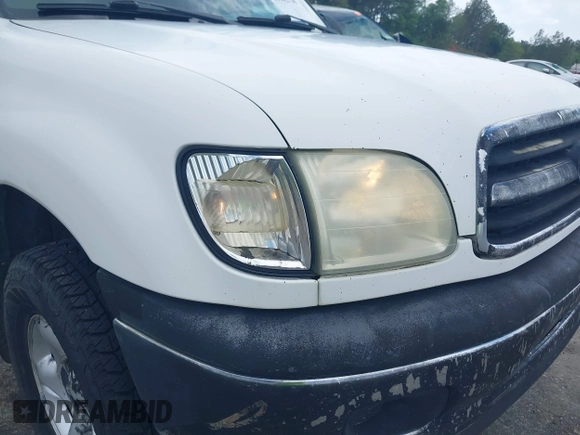 2001 Toyota Tundra SR5 with VIN 5TBRN34161S216827, listed as a IAAI auction lot 41942730 with 204,185 mi miles and . Bid and sale history available at DreamBid. Image 20.