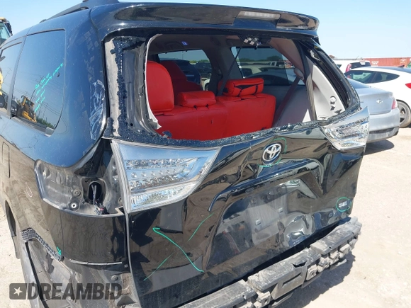 2013 Toyota Sienna SE with VIN 5TDXK3DC9DS359655, listed as a IAAI auction lot 42078705 with 159,101 mi miles and . Bid and sale history available at DreamBid. Image 6.