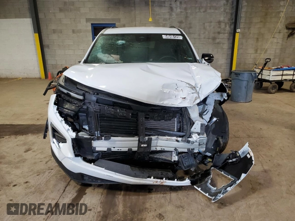 2025 Chevrolet Traverse FWD LT with VIN 1GNERGRS4SJ158970, listed as a Copart auction lot 64848125 with Not provided miles and Salvage title. Bid and sale history available at DreamBid. Image 5.