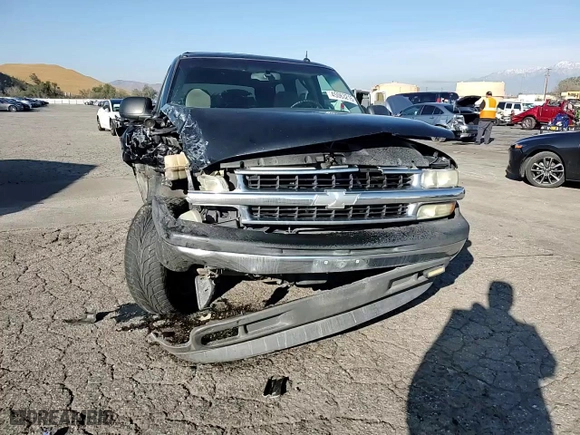 2005 Chevrolet Tahoe LS with VIN 1GNEC13V45R189594, listed as a Copart auction lot 45063215 with 205,067 mi miles and Salvage Title. Bid and sale history available at carsss.com. Image 11.