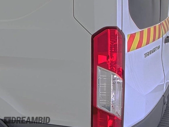 2017 Ford Transit с VIN 1FTYE1YM8HKA28386, выставлен на аукционе IAAI как лот 42774164 с пробегом 224 557 миль миль и . История ставок и продаж доступна на DreamBid. Изображение 9.
