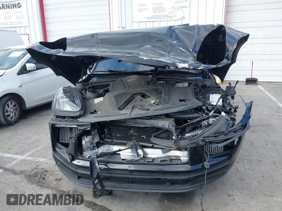 2022 Porsche Macan S with VIN WP1AG2A59NLB24147, listed as a IAAI auction lot 41526910 with 24,026 mi miles and . Bid and sale history available at DreamBid. Image 12.
