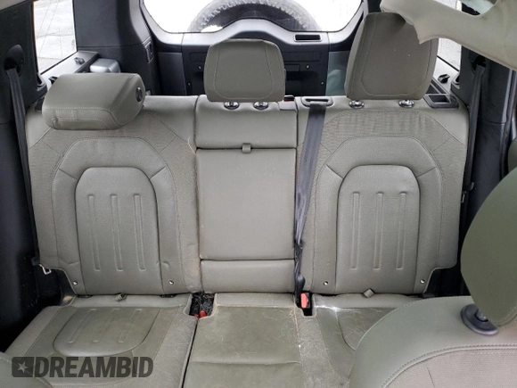2020 Land Rover Defender SE z VIN SALEP7EU5L2023135, wystawiony jako Copart lot #53918005 z przebiegiem 73 427 mil mil oraz Szkoda całkowita • Salvage title. Historia ofert i sprzedaży dostępna na DreamBid. Obrazek 10.