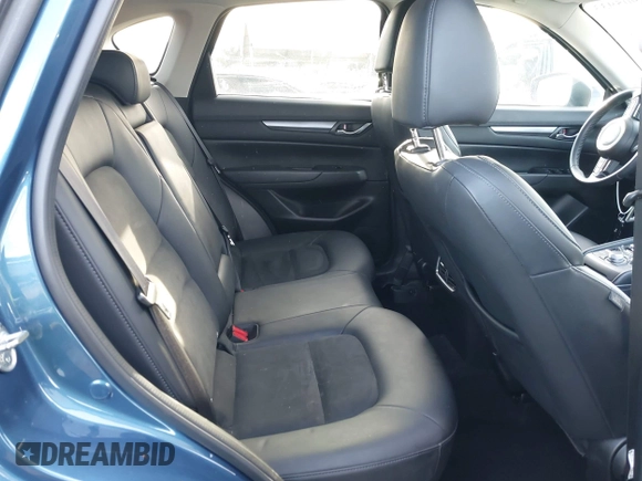 2021 Mazda CX-5 Touring with VIN JM3KFACM5M0332718, listed as a IAAI auction lot 41905933 with 30,930 mi miles. Bid and sale history available at carsss.com. Image 8.