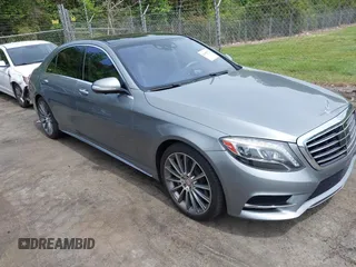 2015 Mercedes-Benz S 550 z VIN WDDUG8CB4FA169679, wystawiony jako IAAI lot #42098297 z przebiegiem 107 547 mil mil oraz . Historia ofert i sprzedaży dostępna na DreamBid. Obrazek 1.