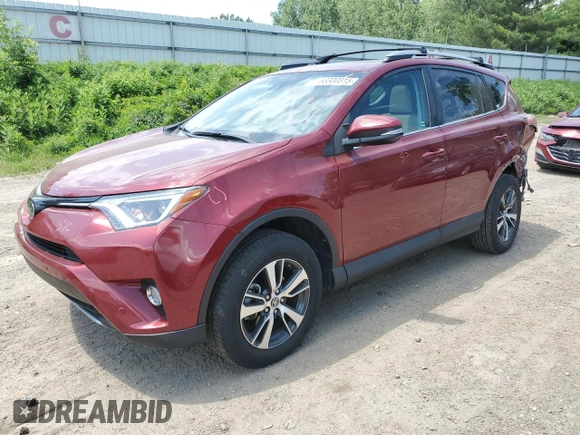 2018 Toyota RAV4 XLE z VIN 2T3WFREV2JW450439, wystawiony jako Copart lot #63300815 z przebiegiem 57 882 mil mil oraz Szkoda całkowita • Salvage title. Historia ofert i sprzedaży dostępna na DreamBid. Obrazek 1.
