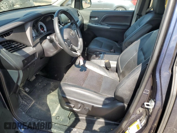 2020 Toyota Sienna SE with VIN 5TDXZ3DC9LS072925, listed as a Copart auction lot 56758795 with 55,593 mi miles and Salvage title. Bid and sale history available at DreamBid. Image 7.