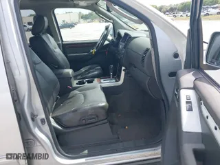 2011 Nissan Pathfinder LE with VIN 5N1AR1NB9BC628744, listed as a IAAI auction lot 41975483 with 93,632 mi miles. Bid and sale history available at carsss.com. Image 5.