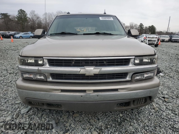 2003 Chevrolet Suburban LS with VIN 3GNEC16Z43G288590, listed as a Copart auction lot 45089865 with 317,052 mi miles and Salvage Title. Bid and sale history available at carsss.com. Image 5.