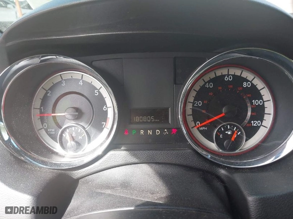 2017 Dodge Grand Caravan SXT with VIN 2C4RDGCGXHR545752, listed as a IAAI auction lot 41812885 with 180,805 mi miles. Bid and sale history available at carsss.com. Image 7.