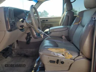 2003 GMC Yukon Denali z VIN 1GKEK63U93J307591, wystawiony jako Copart lot #55341075 z przebiegiem 201 493 mil mil oraz Szkoda całkowita • Salvage title. Historia ofert i sprzedaży dostępna na DreamBid. Obrazek 7.