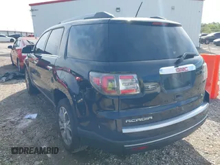 2013 GMC Acadia SLT z VIN 1GKKRRKD7DJ197613, wystawiony jako IAAI lot #42080353 z przebiegiem 186 133 mil mil oraz . Historia ofert i sprzedaży dostępna na DreamBid. Obrazek 3.