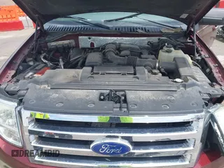 2010 Ford Expedition Eddie Bauer z VIN 1FMJU1J53AEA43322, wystawiony jako IAAI lot #42210044 z przebiegiem 216 195 mil mil oraz . Historia ofert i sprzedaży dostępna na DreamBid. Obrazek 10.