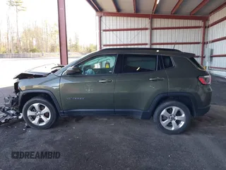 2018 Jeep Compass Altitude with VIN 3C4NJDBB4JT238950, listed as a IAAI auction lot 41815682 with 85,598 mi miles and . Bid and sale history available at DreamBid. Image 15.