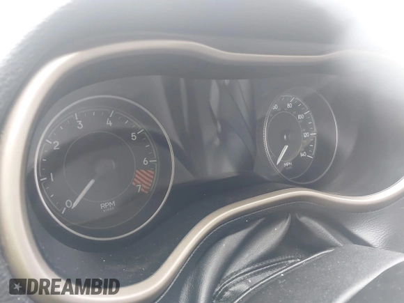 2014 Jeep Cherokee Limited with VIN 1C4PJMDB2EW182495, listed as a IAAI auction lot 42296626 with Not provided miles and . Bid and sale history available at DreamBid. Image 14.