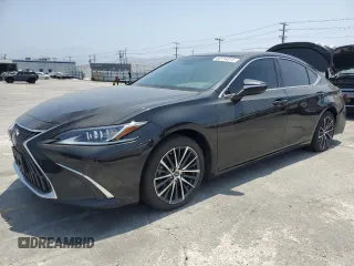 2022 Lexus ES 300h with VIN 58ADA1C14NU017588, listed as a Copart auction lot 60114915 with 110,205 mi miles and Salvage title. Bid and sale history available at DreamBid. Image 1.