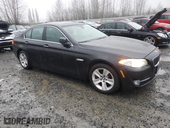 2013 BMW 5 Series 528i xDrive с VIN WBAXH5C59DDW14522, выставлен на аукционе Copart как лот 85875244 с пробегом 106 400 миль миль и Чистый • Clean title. История ставок и продаж доступна на DreamBid. Изображение 4.