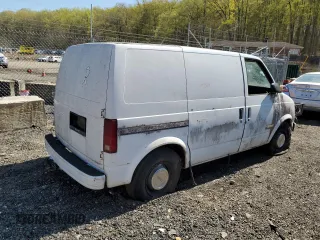 1989 GMC Safari z VIN 1GTCM15Z0KB507910, wystawiony jako Copart lot #53615555 z przebiegiem 64 389 mil mil oraz Szkody całkowita. Historia ofert i sprzedaży dostępna na DreamBid. Obrazek 3.