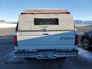 1997 Ford F-250 with VIN 1FTHF26H5VEA55502, listed as a Copart auction lot 81785564 with 317,479 mi miles and Salvage Title. Bid and sale history available at carsss.com. Image 6.