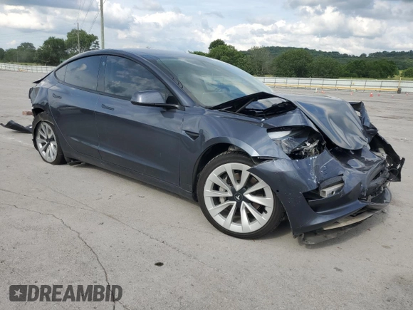 2022 Tesla Model 3 Long Range z VIN 5YJ3E1EB2NF186082, wystawiony jako Copart lot #58591015 z przebiegiem 143 241 mil mil oraz Szkoda całkowita • Salvage title. Historia ofert i sprzedaży dostępna na DreamBid. Obrazek 4.