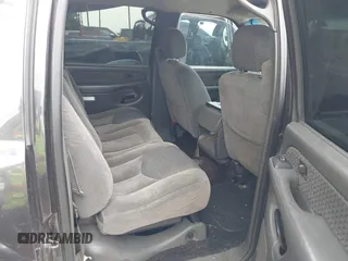 2003 Chevrolet Avalanche z VIN 3GNEC13T73G117882, wystawiony jako IAAI lot #42360194 z przebiegiem 173 571 mil mil oraz . Historia ofert i sprzedaży dostępna na DreamBid. Obrazek 8.