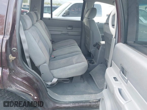 2005 Dodge Durango SLT with VIN 1D4HB48N05F585223, listed as a IAAI auction lot 42091044 with 137,885 mi miles and . Bid and sale history available at DreamBid. Image 8.