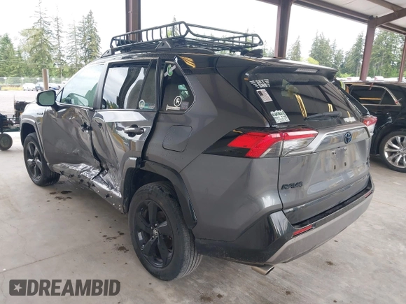 2021 Toyota RAV4 Hybrid XSE z VIN 4T3E6RFV2MU007724, wystawiony jako IAAI lot #42213345 z przebiegiem 31 089 mil mil oraz . Historia ofert i sprzedaży dostępna na DreamBid. Obrazek 3.
