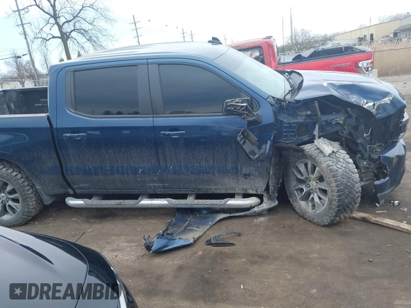 2019 Chevrolet Silverado 1500 RST with VIN 1GCUYEED5KZ216511, listed as a IAAI auction lot 42020392 with 70,798 mi miles and . Bid and sale history available at DreamBid. Image 13.