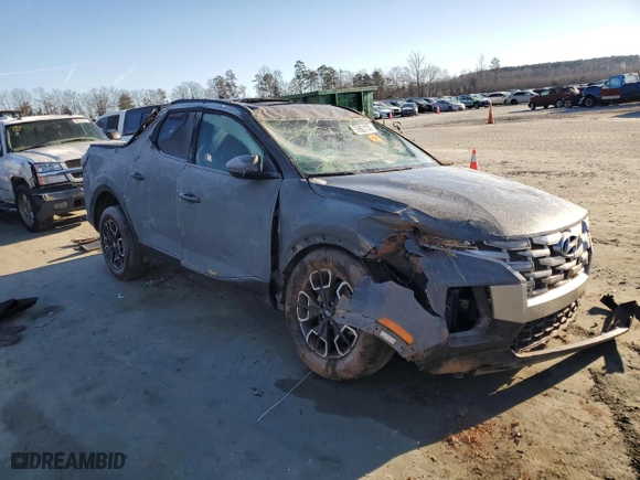 2024 Hyundai Santa Cruz SEL with VIN 5NTJCDAE6RH084419, listed as a Copart auction lot 85855774 with 15,710 mi miles and Salvage Title. Bid and sale history available at carsss.com. Image 4.