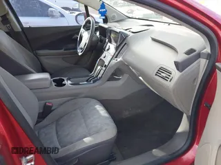 2013 Chevrolet Volt with VIN 1G1RA6E49DU121958, listed as a IAAI auction lot 41938201 with 123,926 mi miles and . Bid and sale history available at carsss.com. Image 5.
