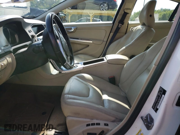 2015 Volvo S60 T5 Drive-E Premier with VIN YV126MFB7F2301301, listed as a Copart auction lot 68088923 with 103,879 mi miles. Bid and sale history available at carsss.com. Image 7.
