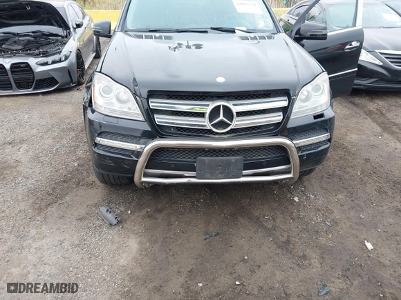 2012 Mercedes-Benz GL-Class GL 450 with VIN 4JGBF7BE9CA763928, listed as a IAAI auction lot 42092738 with 168,971 mi miles. Bid and sale history available at carsss.com. Image 6.