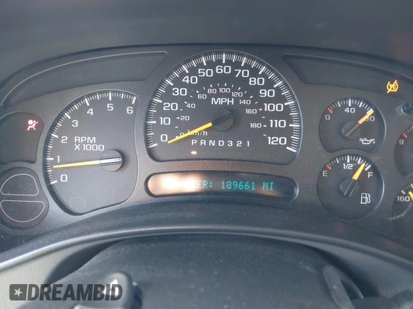 2006 GMC Yukon XL SLT with VIN 1GKFK16Z86J117882, listed as a IAAI auction lot 41825678 with 189,661 mi miles. Bid and sale history available at carsss.com. Image 7.