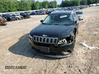 2019 Jeep Cherokee Latitude Plus z VIN 1C4PJLLB9KD176454, wystawiony jako Copart lot #59999685 z przebiegiem 148 113 mil mil oraz Szkoda całkowita • Salvage title. Historia ofert i sprzedaży dostępna na DreamBid. Obrazek 14.