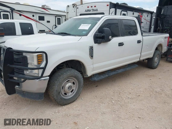 2019 Ford F-250 XL с VIN 1FT7W2B65KEE73554, выставлен на аукционе IAAI как лот 42523527 с пробегом 260 323 миль миль и . История ставок и продаж доступна на DreamBid. Изображение 2.