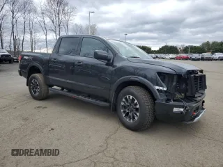 2024 Nissan Titan Pro-4X z VIN 1N6AA1ED9RN108679, wystawiony jako Copart lot #53356715 z przebiegiem 23 038 mil mil oraz Szkoda całkowita • Salvage title. Historia ofert i sprzedaży dostępna na DreamBid. Obrazek 4.