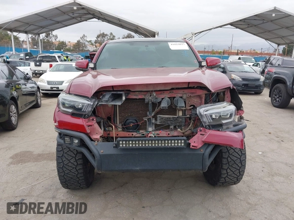 2017 Toyota Tacoma SR5 with VIN 3TMDZ5BN7HM017500, listed as a IAAI auction lot 41819027 with 112,406 mi miles. Bid and sale history available at carsss.com. Image 12.
