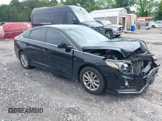 2018 Hyundai Sonata SE z VIN 5NPE24AF4JH640839, wystawiony jako IAAI lot #42269673 z przebiegiem 142 636 mil mil oraz . Historia ofert i sprzedaży dostępna na DreamBid. Obrazek 1.