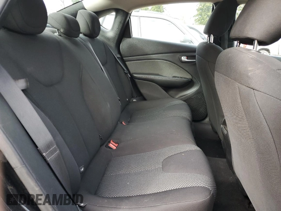 2013 Dodge Dart Aero z VIN 1C3CDFAH1DD319192, wystawiony jako Copart lot #46549925 z przebiegiem 76 689 mil mil oraz Szkoda całkowita • Salvage title. Historia ofert i sprzedaży dostępna na DreamBid. Obrazek 10.