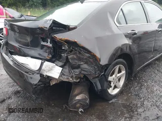 2010 Acura TSX with VIN JH4CU2F6XAC001938, listed as a IAAI auction lot 42647876 with 180,634 mi miles and . Bid and sale history available at DreamBid. Image 6.