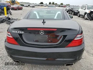 2014 Mercedes-Benz SLK-Class SLK 250 with VIN WDDPK4HAXEF089177, listed as a Copart auction lot 71158894 with 29,135 mi miles and Salvage Title. Bid and sale history available at carsss.com. Image 6.