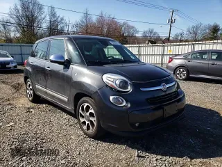 2014 FIAT 500L Lounge with VIN ZFBCFACH0EZ004946, listed as a Copart auction lot 49595515 with 98,669 mi miles and Salvage Title. Bid and sale history available at carsss.com. Image 12.